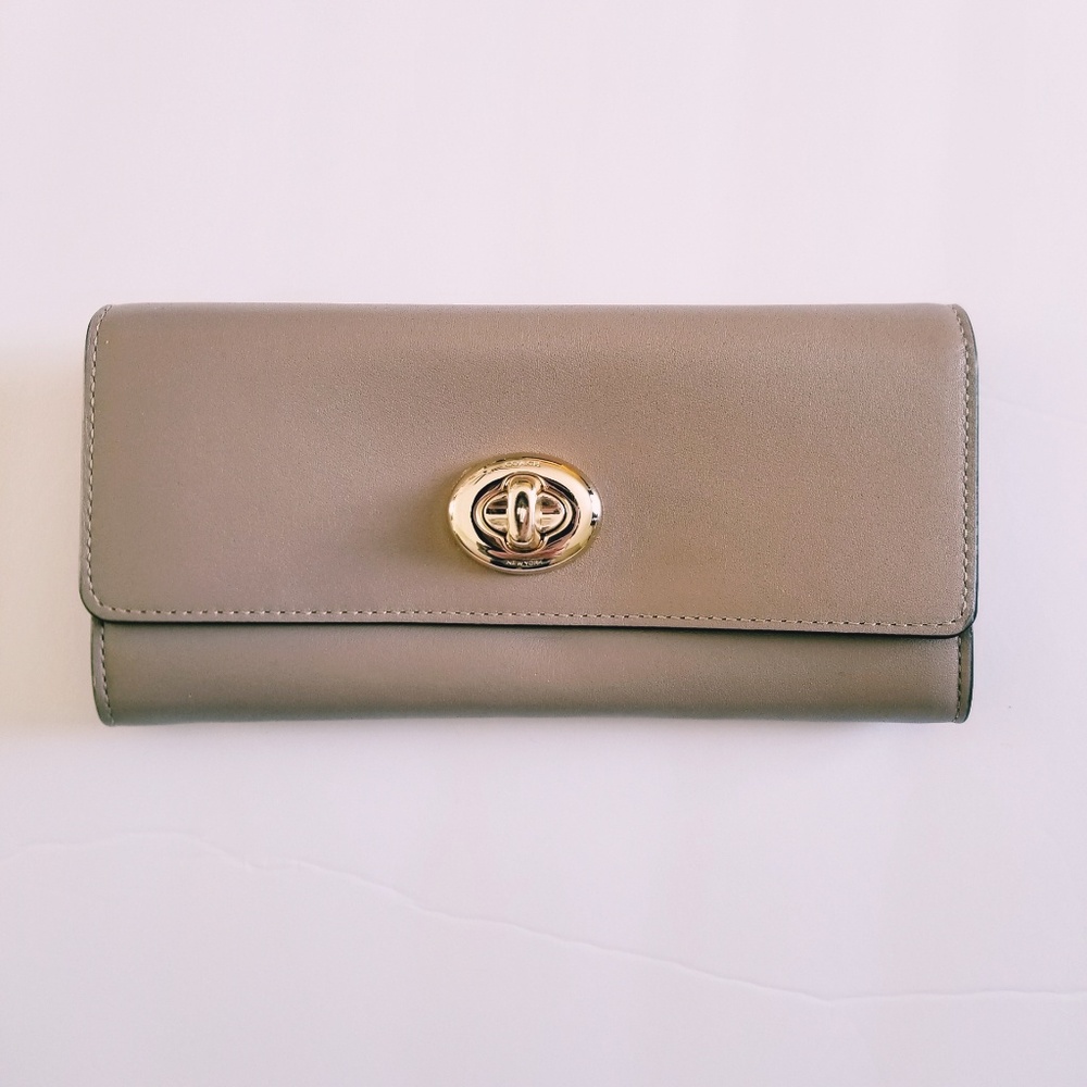 Authentic Coach Turnlock Slim Envelope Wallet